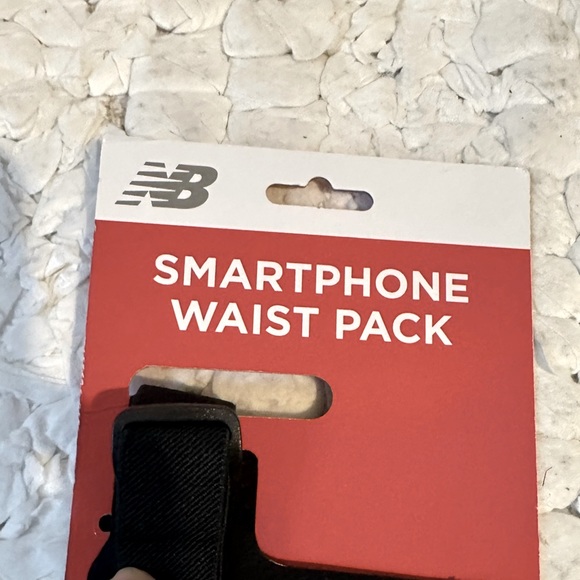NB Smartphone Waist Pack - Picture 3 of 3